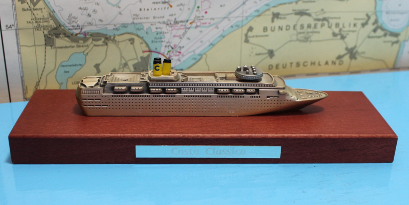 Cruise ship "Costa Classica" Classica-class (1 p.) IT 1991 in ca. 1:1400